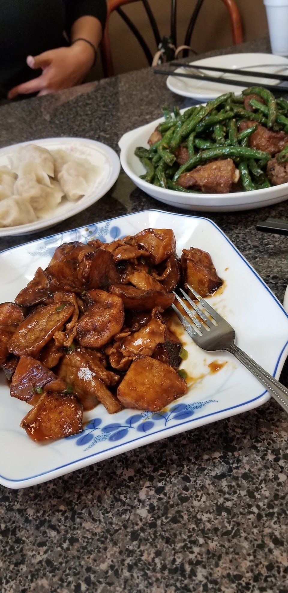 Pork Feet with Fried Tofu
